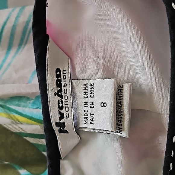 Nygard collection silk skirt - Picture 3 of 10